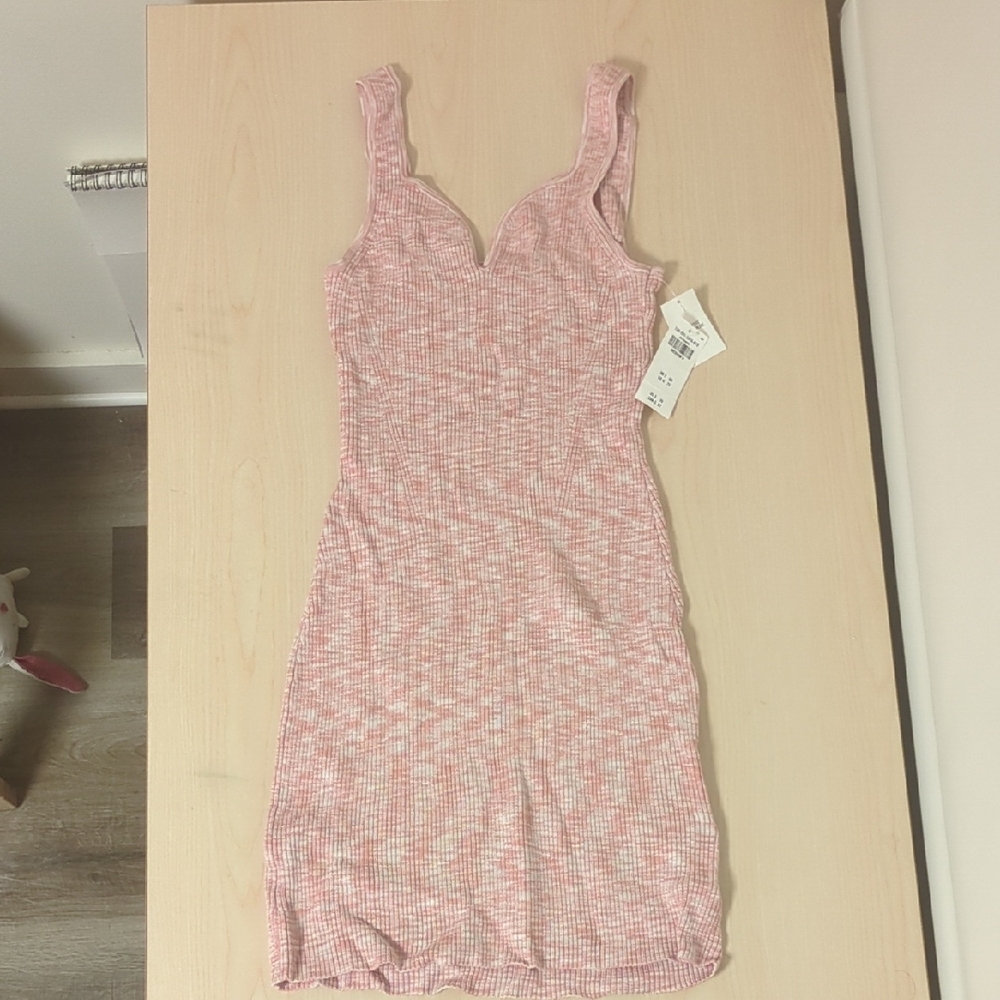 NEW - Pink Knit Abercrombie Dress